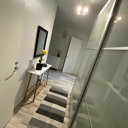 Dp Iv Apartment *